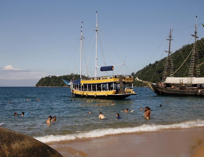 Schooner cruise and Snorkeling