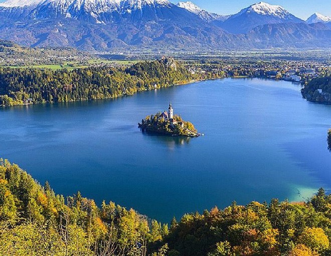Full Day Tour to Lake Bled and Bohinj Lake from Ljubljana