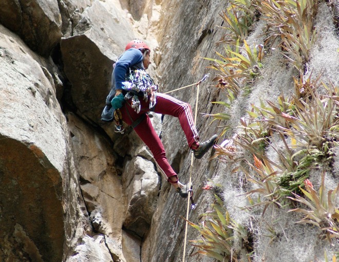 Escalada en roca y rápel en Suesca