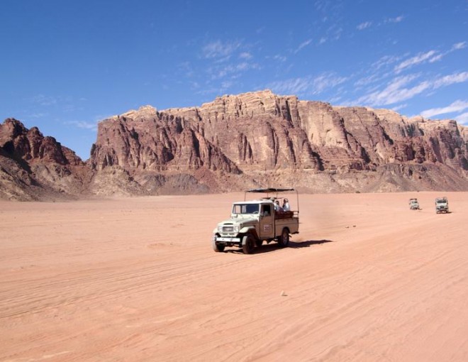 Wadi Rum - 2 hours Jeep Ride