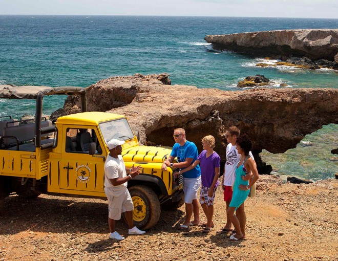 Tour en Land Rover por Baby Beach