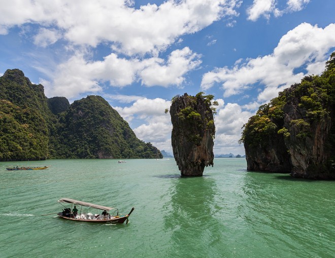 Tour de un día entero: Phang Nga en canoa y la isla de Koh Khai - en lancha motora desde Khao Lak