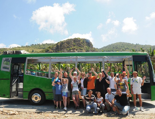 Discover Alanya by Cabrio Bus and Boat